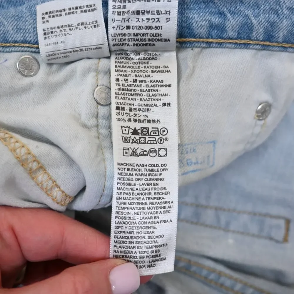 Levis levi men